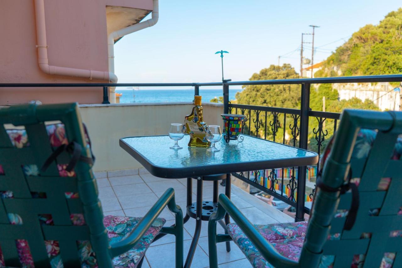 Valsamis Villa Apartments Poros  Zewnętrze zdjęcie
