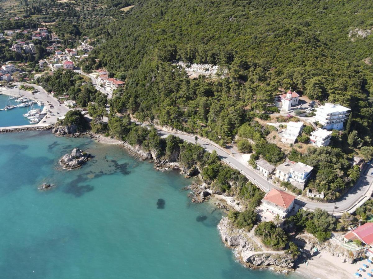 Valsamis Villa Apartments Poros  Zewnętrze zdjęcie