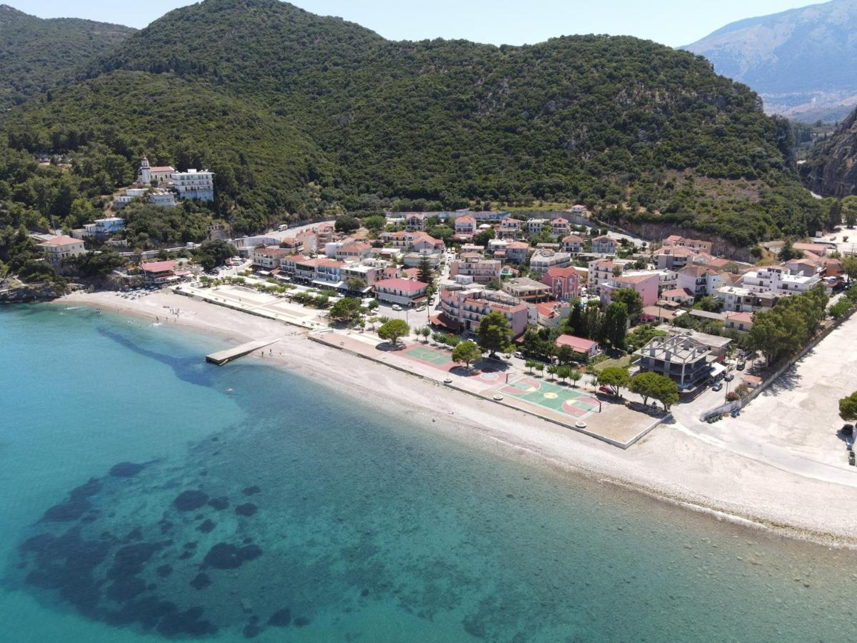 Valsamis Villa Apartments Poros  Zewnętrze zdjęcie